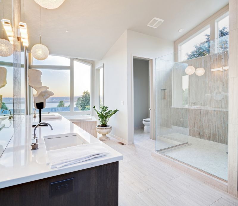Spacious Master Bath Layouts